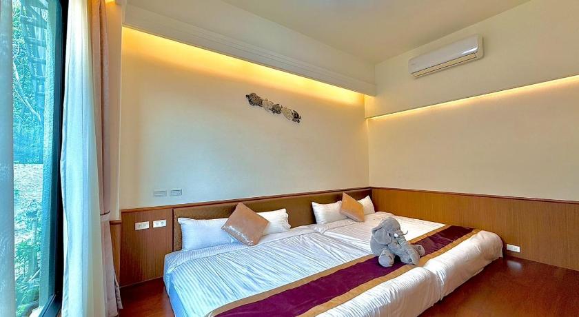 Image of Family Suite - Non-Smoking 3