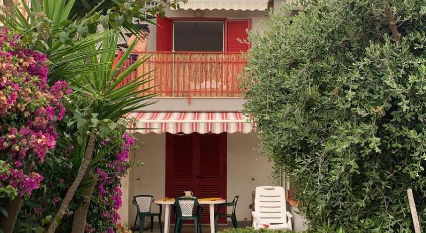 Stone beach holiday home
