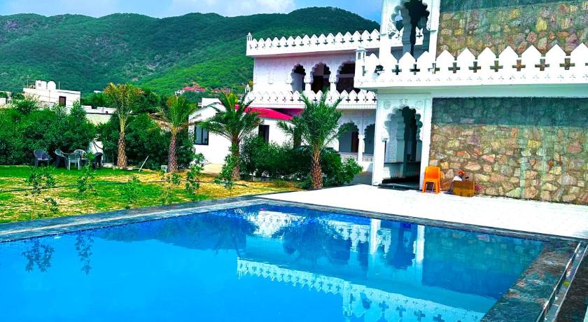 プシュカル Kesariya Bagh Resort Pushkar 3つ星 ホテル 外観