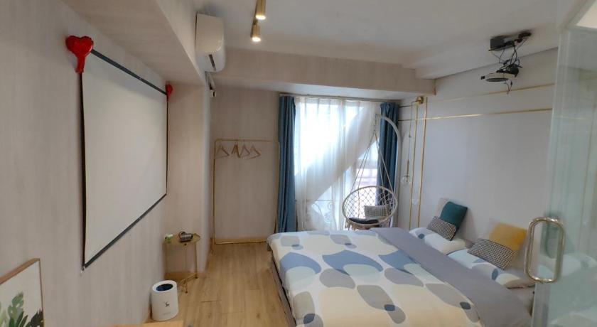 Chongqing Houlai Rooftop Terrace Youth Hostel - image 42