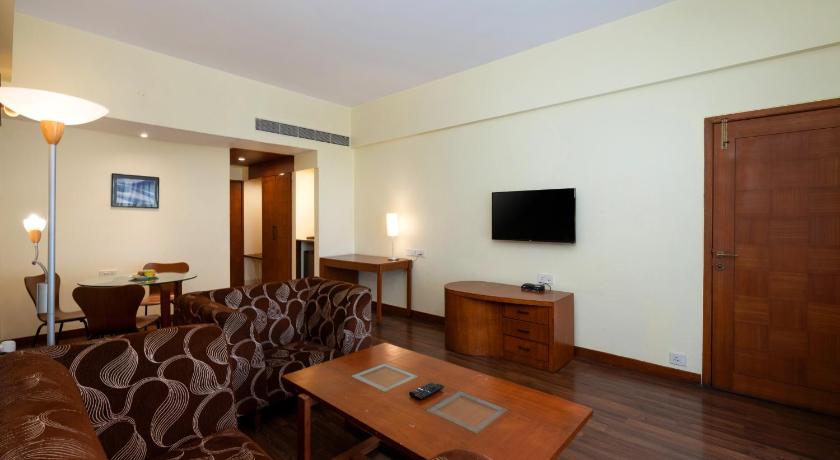 Image of Executive Suite 1