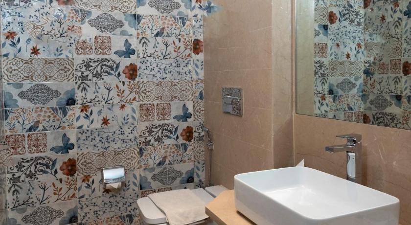 Image of The Royal Suite 16