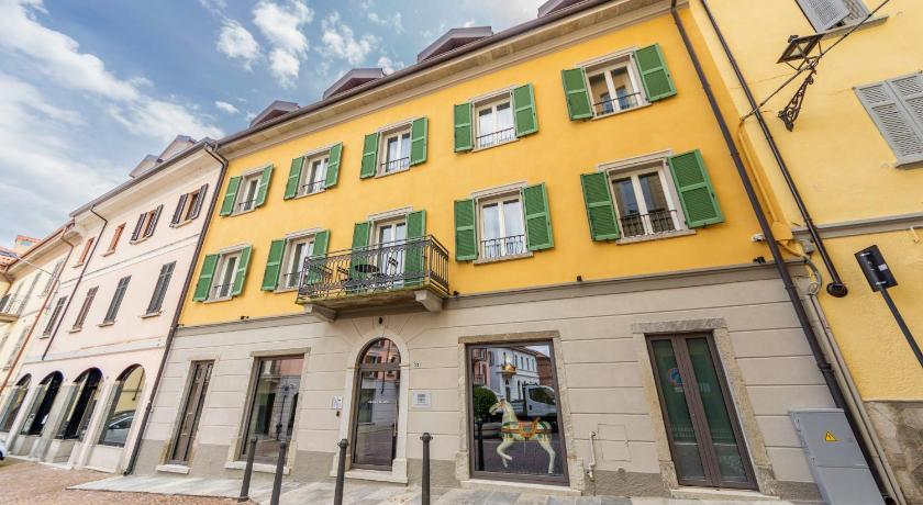 Arona Palace - Superior Apartments