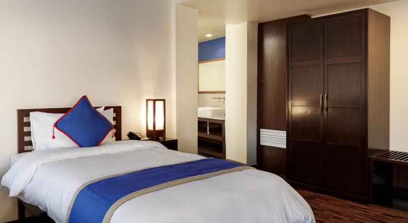 Image of Executive King Room 4