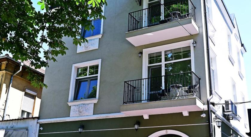 The House - Central Boutique Apartments