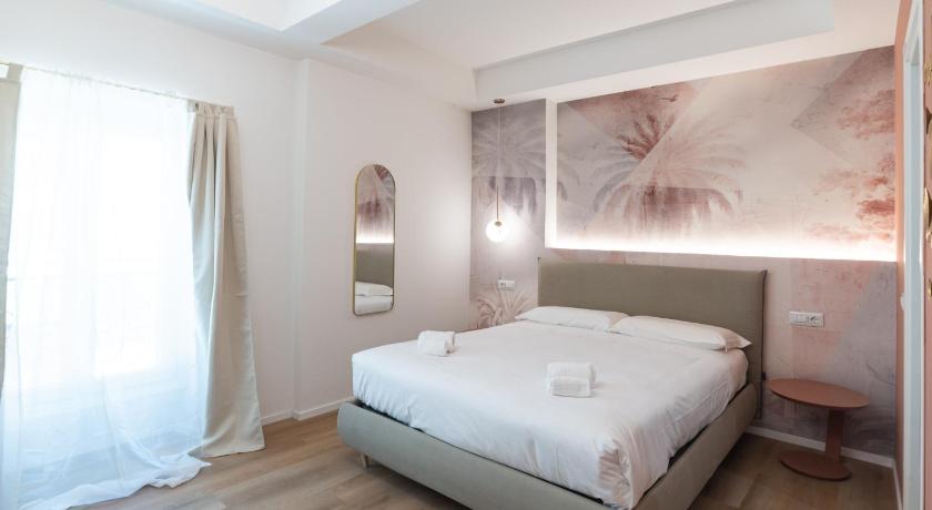 罗马 Maison Rasella Palace Suites 4星级 酒店 泳池