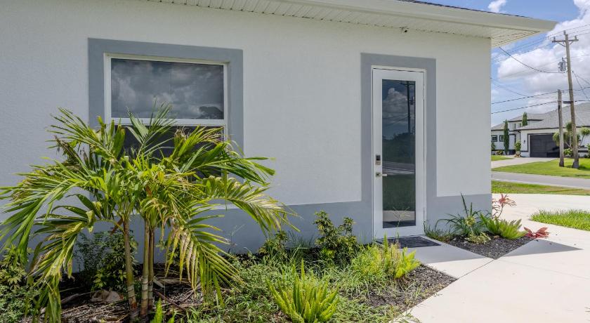 Available Unit in Ft Myers