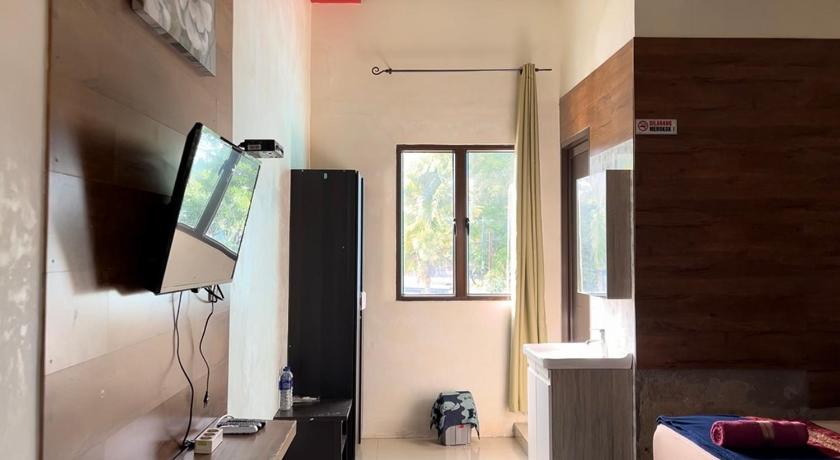 Image of Family Room 3