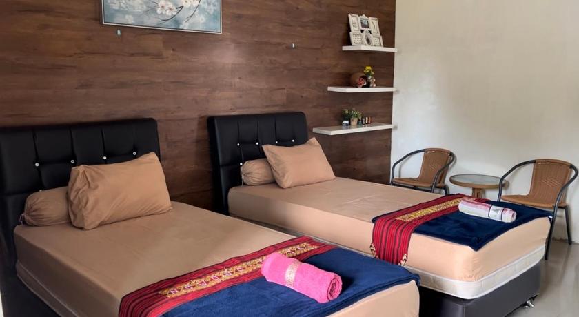 Image of Family Room 2