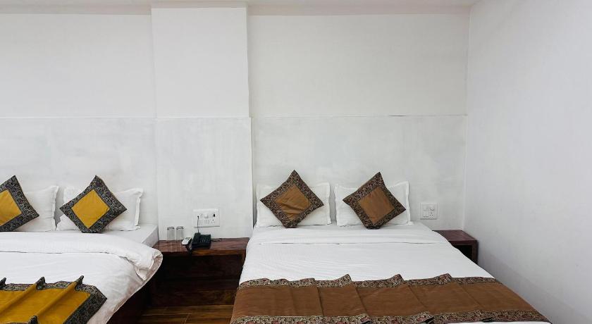 Hotel OK International – Varanasi, VA