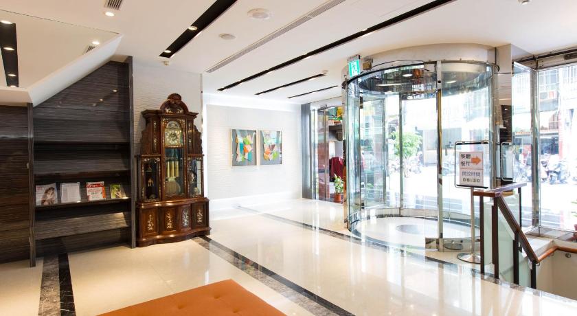 Kousin Hotel - image 8