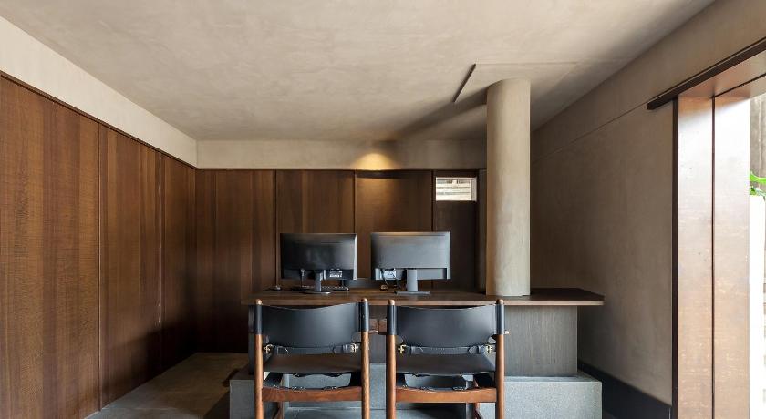 Lingan Anmo Hotel - image 14