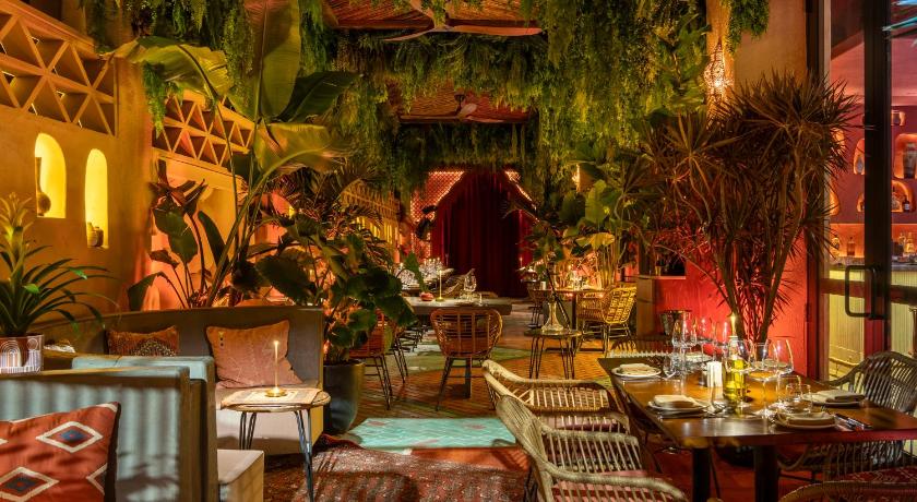 Miami (FL) Sentral Wynwood 4-Star Accommodation lobby