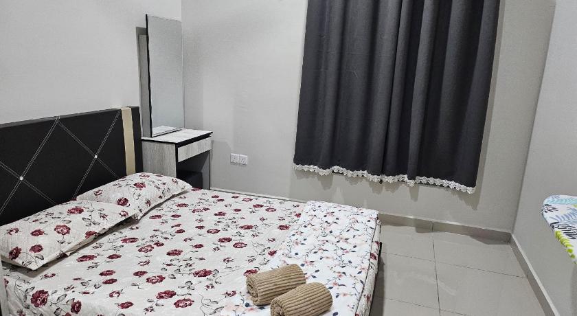 Kuantan Nur's Homestay 2 4-Star Guesthouse exterior