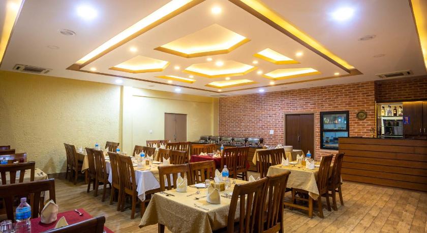 Badreni Jungle Resort, Sauraha — Chitwan (6)
