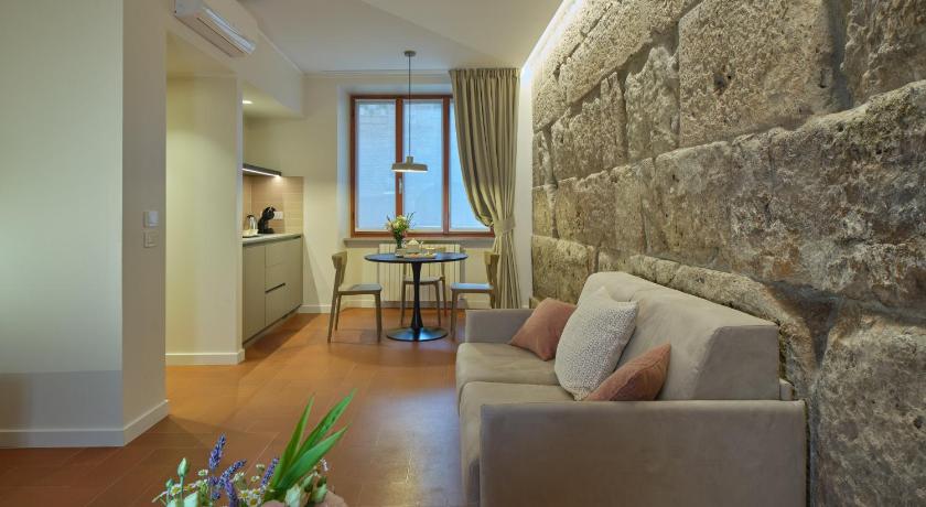 Portica Homes - image 15
