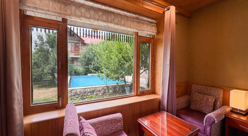 Image of Double Room with Mountain View 8
