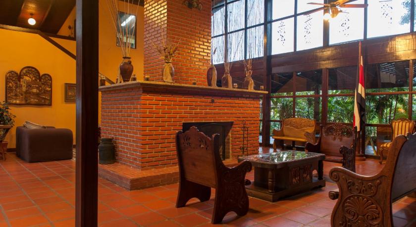 Hotel Arenal Lodge photo