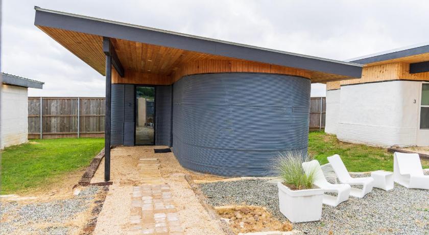 Casita 2 at The Halles Artisan Venue
