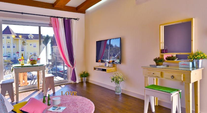 Gyeongju Gyeongju Tiamo Pension. 4-Star Guesthouse pool