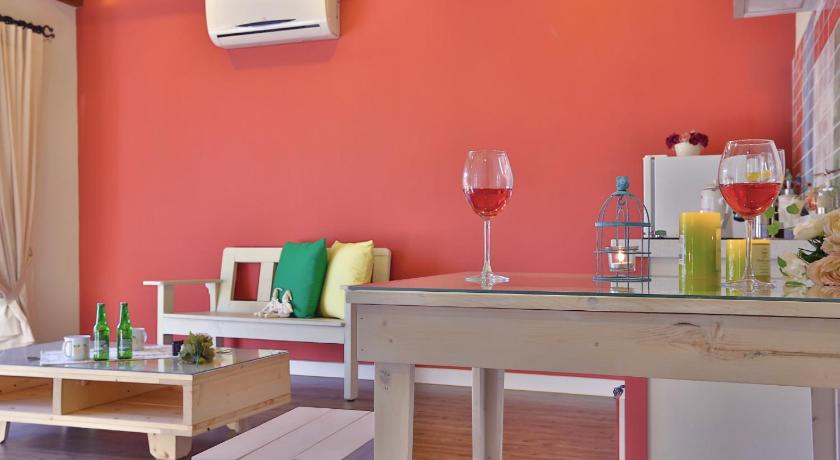 Gyeongju Gyeongju Tiamo Pension. 4-Star Guesthouse exterior