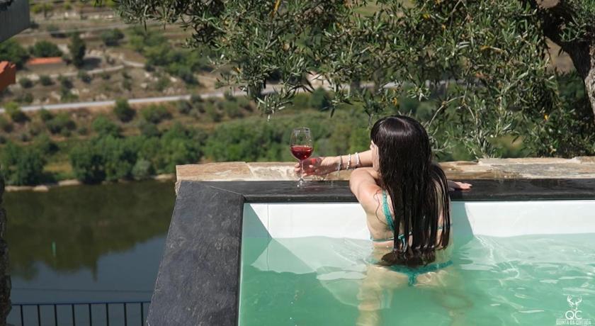 アリオ Quinta da Coitada - Alojamento Local 4つ星 ゲストハウス プール