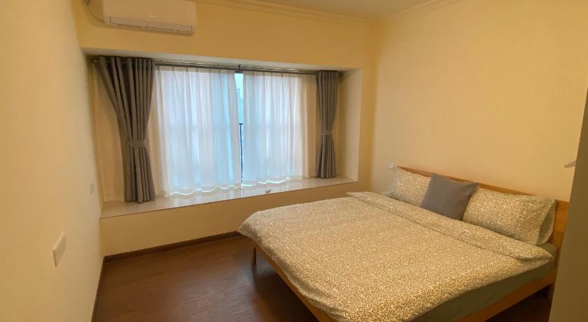 Guilin Guilin Biguiyuan Apartment Homestay-Free pick-up service for stay for 2 nights Single Room view