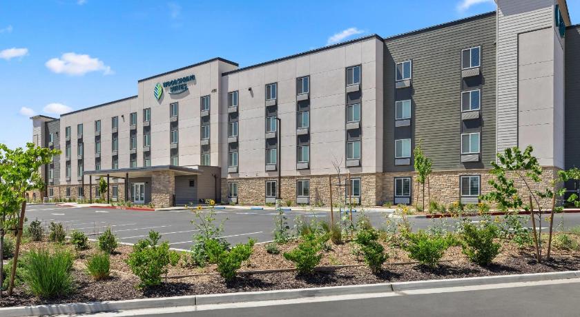 키스 (CA) WoodSpring Suites Ceres - Modesto 숙소 객실