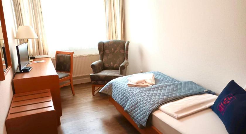 Image of Single Room with Private External Bathroom 0