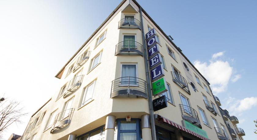 柏林 Hotel Pankow 3星级 酒店 泳池