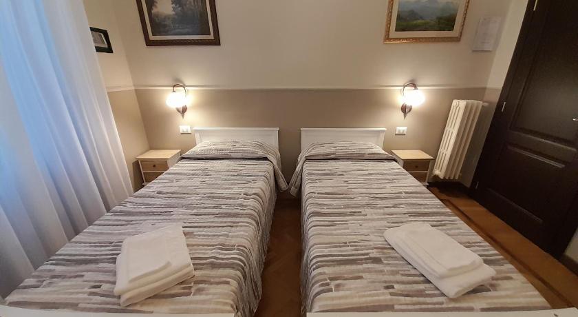 ローマ Il Sole di Roma ホテル 外観