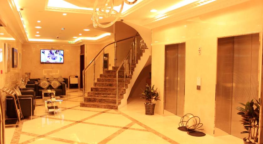Montreal Naif Hotel - image 5