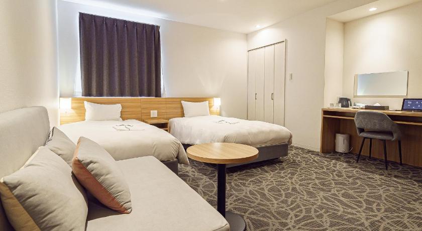 오사카 사쿠라 가든 호텔 (Sakura Garden Hotel) 3성급 호텔 스위트룸