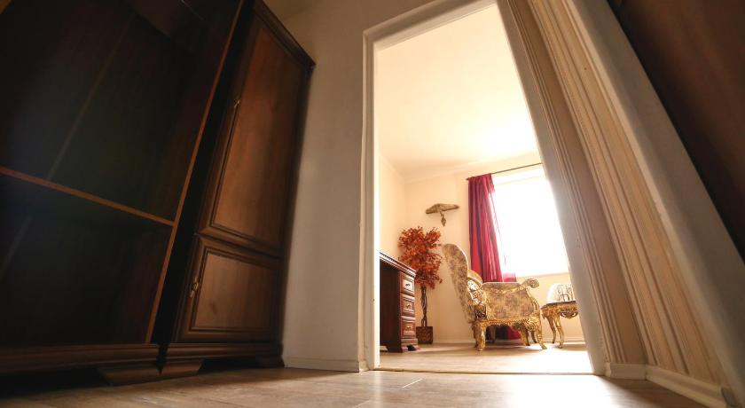 Piešťany Penzion Benatky 3-Star Hotel lobby