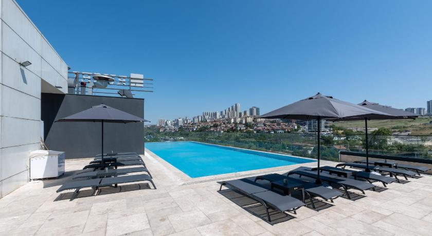 RUSEL PARK RESIDENCE - image 12