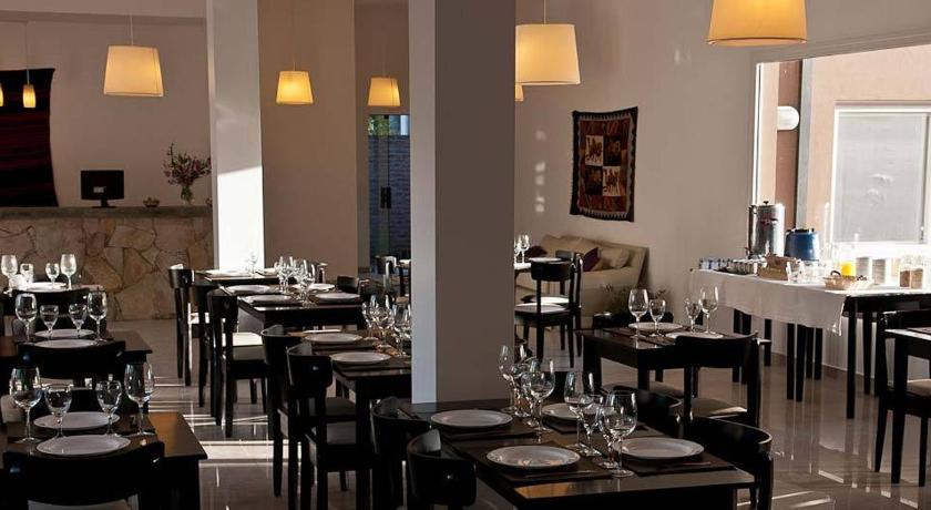 ピラール Pro Hotel 3つ星 ホテル レストラン