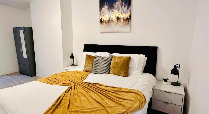 Family & Contractor Haven Suites Mexborough