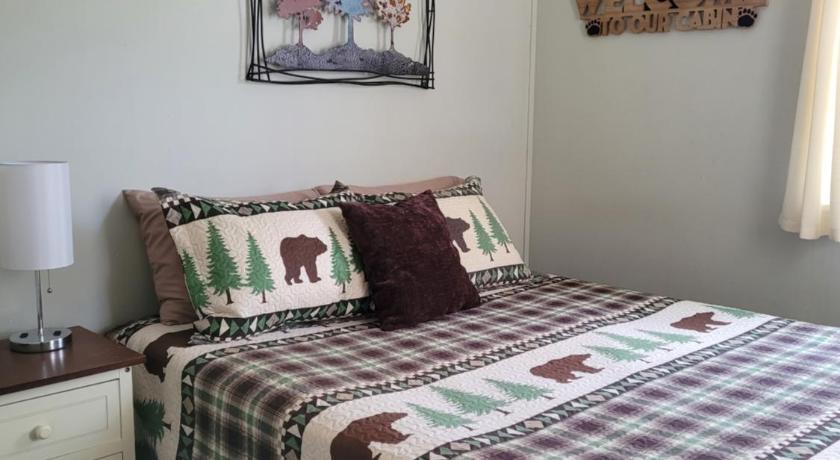 뉴아이고 (MI) Castaways Cottage on Croton Pond #1 4성급 숙소 로비