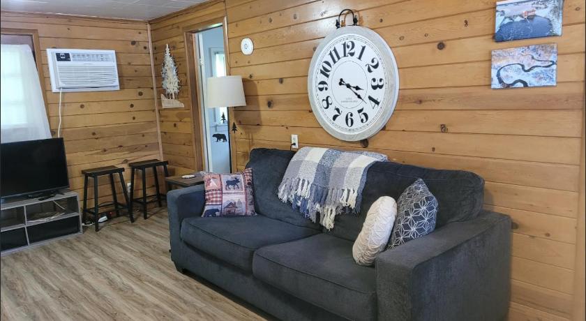 뉴아이고 (MI) Castaways Cottage on Croton Pond #1 4성급 숙소 외관