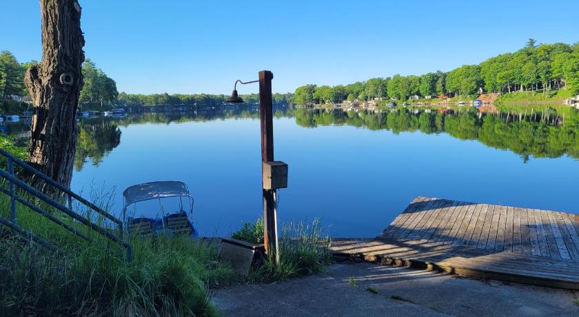 뉴아이고 (MI) Castaways Cottage on Croton Pond #1 4성급 숙소 부대시설