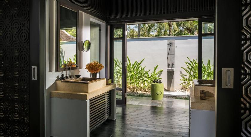 Image of Three Bedroom Beachfront Pool Villa - Room Rate inclusive of breakfast for 2 adults per bedroom 7