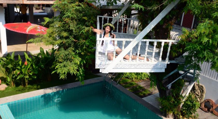 Garden Yard Inn Chiangmai photo