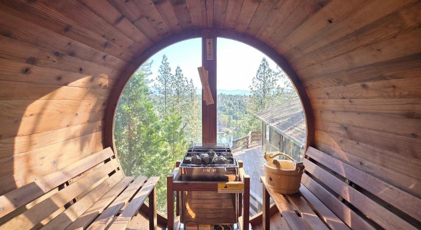 グローブランド Private Lakeview Yosemite Full House El Capitan with Panoramic Sauna, Seasonal HotTub, WiFi 4つ星 宿泊施設 客室