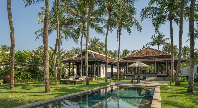 Image of One Bedroom Pool Villa - Room Rate inclusive of breakfast for 2 adults 3