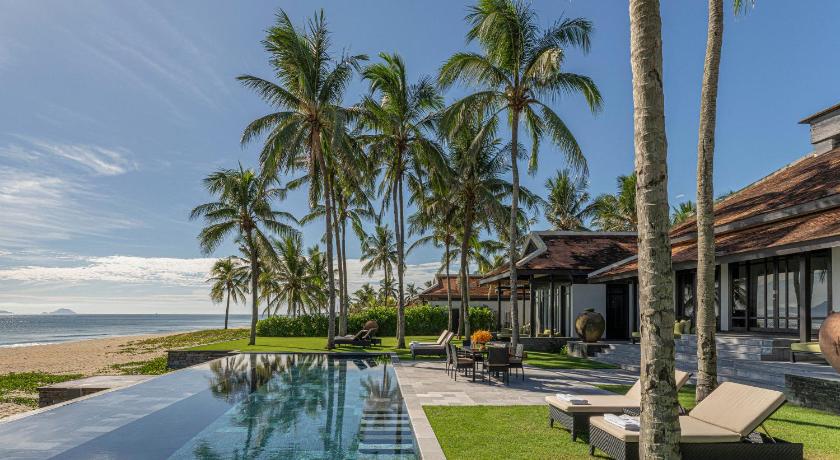 Image of Three Bedroom Beachfront Pool Villa - Room Rate inclusive of breakfast for 2 adults per bedroom 3