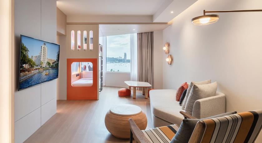 Image of Silver Suite Family with Sea View - Newly Renovated 1