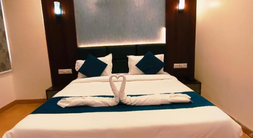 Hotel JR Classic - image 2