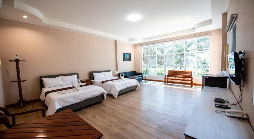 Image of Junior suite double or twin sea view 1
