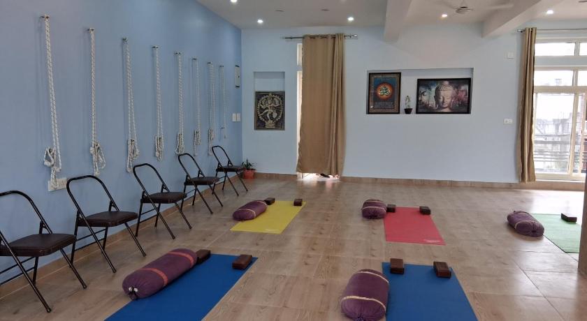 Himalayan Wellness Retreats - image 11