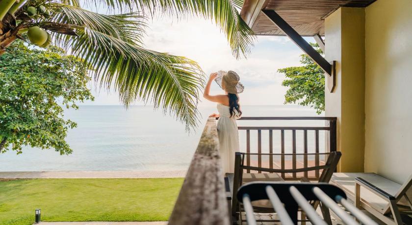 Image of Beachfront Chalet 2nd Floor 1